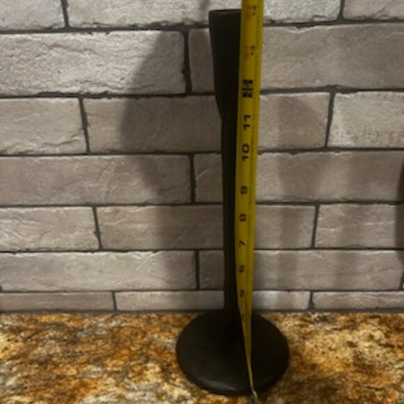 NWT Set of 2 Vintage Industrial Yet Elegant Textured Iron Candlestick Holders - Picture 7 of 8